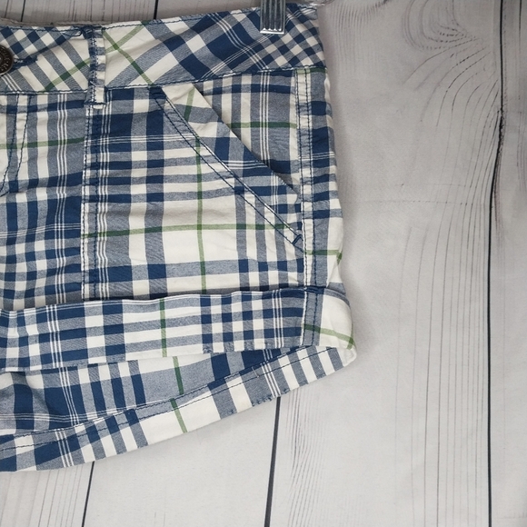 Aeropostale Stretch Plaid Blue and White Women's Y2K  Shorts - Picture 2 of 5
